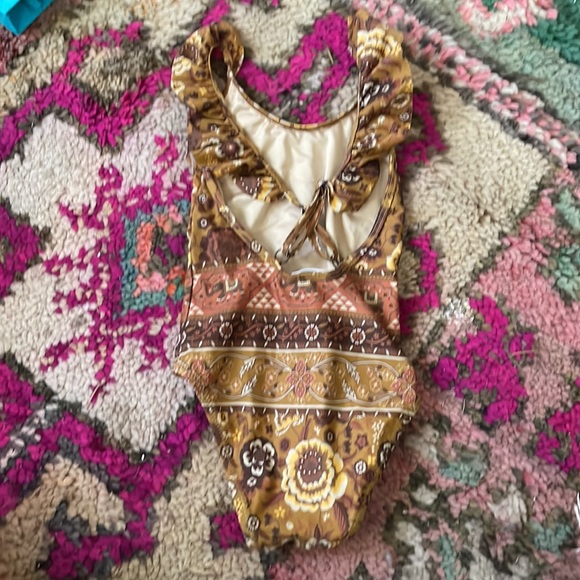 Spell Little Gypsies Zahara Frill Swimsuit 3Y - Picture 4 of 7